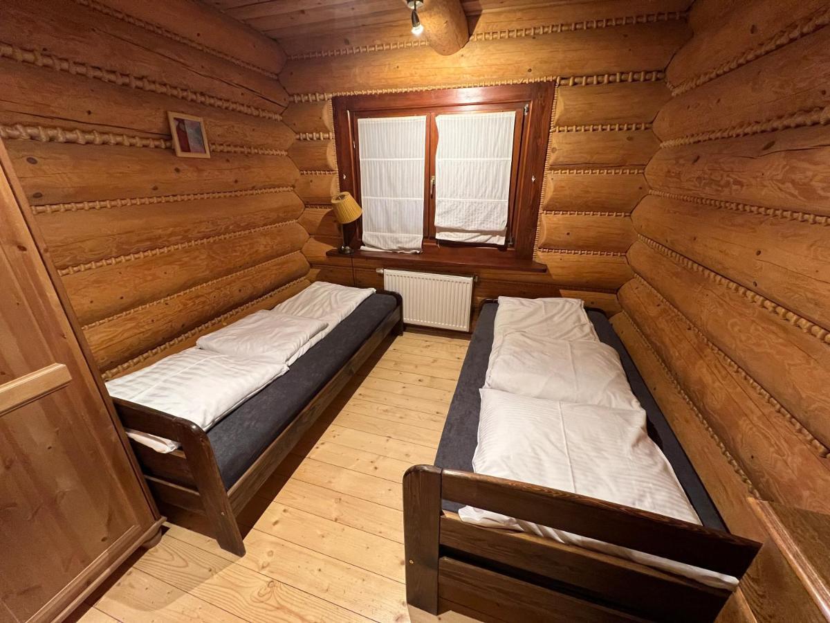 Вилла Dom Goralski Kasinka Kazun Bielany Экстерьер фото