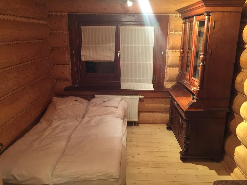 Вилла Dom Goralski Kasinka Kazun Bielany Экстерьер фото